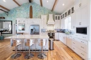 106 Pirates Cove Dr, Marathon, FL 33050, Sold 10/16/20