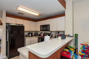 8505 NW 140th St, Miami Lakes, FL 33016, Sold 12/11/20