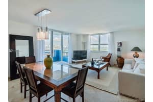90 Alton Rd, Miami Beach, FL 33139, Sold 04/10/21