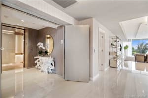 2200 N Ocean Blvd s301, Fort Lauderdale, FL 33305, Sold 02/17/21