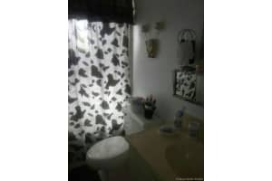 200 NW 87th Ave APT J208, Miami, FL 33172, Sold 11/04/20