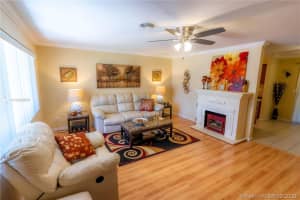 9469 SW 52nd Pl, Cooper City, FL 33328, Sold 11/06/20