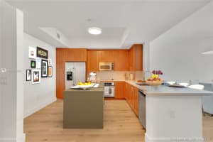 3340 NE 190th St, Miami, FL 33180, Sold 12/31/20