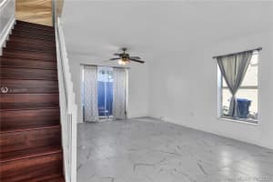 5264 NW 186th St, Miami Gardens, FL 33055, Sold 01/04/21