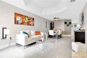 5112 NW 116th Ct, Doral, FL 33178, Sold 10/30/20