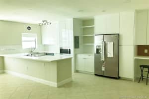 4747 Collins Ave, Miami Beach, FL 33140, Sold 04/22/21