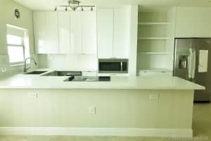 4747 Collins Ave, Miami Beach, FL 33140, Sold 04/22/21