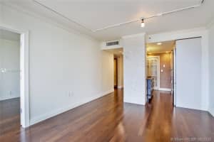 1581 Brickell Ave, Miami, FL 33129, Sold 01/25/21