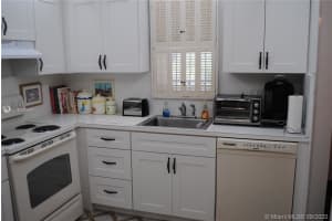 2551 Aragon Blvd, Sunrise, FL 33322, Sold 10/23/20
