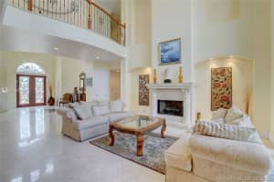 3307 NE 16th St, Fort Lauderdale, FL 33304, Sold 02/26/21