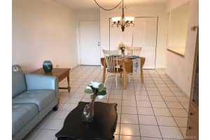 802 NW 87th Ave, Miami, FL 33172, Sold 10/09/20