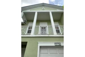 10736 NW 76th Ln, Medley, FL 33178, Sold 12/04/20