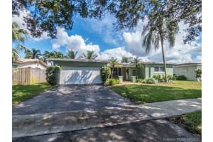 10525 NW 3rd St, Plantation, FL 33324, Sold 11/19/20