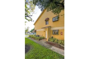 3041 N Oakland Forest Dr, Oakland Park, FL 33309, Sold 12/17/20