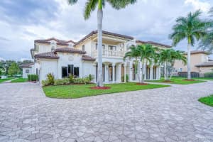 12683 Grand Oaks Dr, Davie, FL 33330, Sold 12/23/20