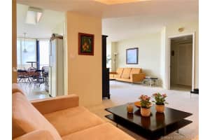 3598 Yacht Club Dr, Aventura, FL 33180, Sold 11/30/20