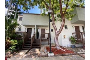 1901 NW S River Dr #44e, Miami, FL 33125, Sold 12/16/20