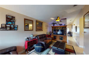 18862 NW 86th Ct, Hialeah, FL 33015, Sold 12/14/20