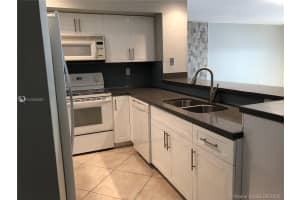 6405 Windmill Gate Rd, Miami Lakes, FL 33014, Sold 11/20/20