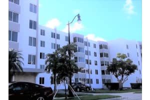 250 180th Dr, Sunny Isles Beach, FL 33160, Sold 02/18/21