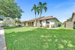 10511 SW 50th St, Cooper City, FL 33328, Sold 11/30/20