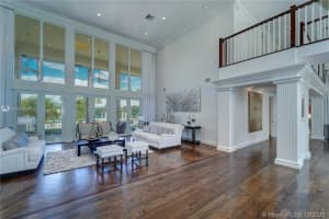2950 Surrey Ln, Weston, FL 33331, Sold 12/17/20