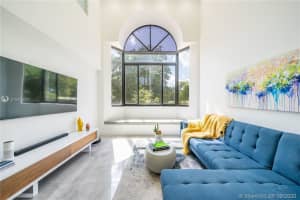 15485 Miami Lakeway N, Miami Lakes, FL 33014, Sold 12/10/20