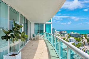 1000 South Pointe Dr, Miami Beach, FL 33139, Sold 11/23/20