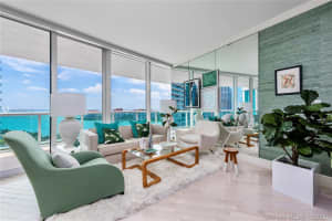 1000 South Pointe Dr, Miami Beach, FL 33139, Sold 11/23/20