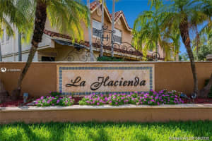 18342 NW 68th Ave, Hialeah, FL 33015, Sold 11/17/20