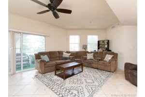 11503 NW 89th St, Doral, FL 33178, Sold 11/13/20