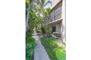 2700 S University Dr #7a, Davie, FL 33328, Sold 12/18/20