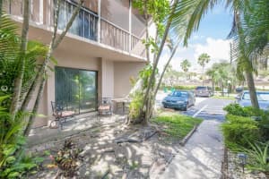 2700 S University Dr #7a, Davie, FL 33328, Sold 12/18/20
