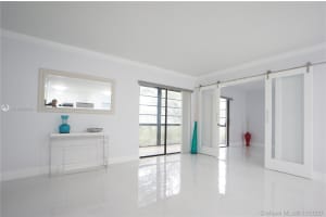 781 NE 199th St, Miami, FL 33179, Sold 01/08/21