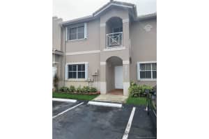 16620 NW 73rd Ct, Hialeah, FL 33014, Sold 11/06/20