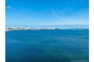 800 Claughton Island Dr, Miami, FL 33131, Sold 12/18/20