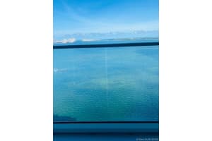 800 Claughton Island Dr, Miami, FL 33131, Sold 12/18/20