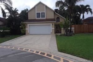 5580 SW 98th Way, Cooper City, FL 33328, Sold 01/07/21