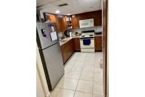 8251 NW 8th St, Miami, FL 33126, Sold 03/12/21