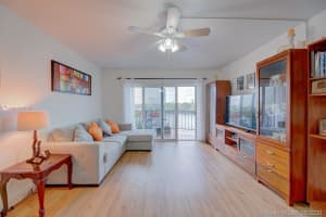 5201 NW 7th St, Miami, FL 33126, Sold 12/18/20