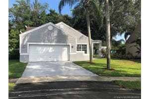 8320 SW 12th St, Pembroke Pines, FL 33025, Sold 10/30/20