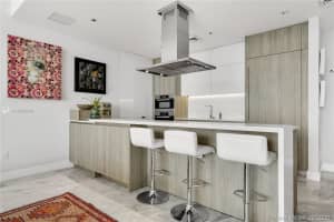 360 Ocean Dr # Lph5s, Key Biscayne, FL 33149, Sold 11/24/20