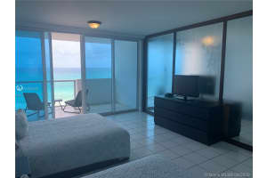 5445 Collins Ave, Miami Beach, FL 33140, Sold 03/29/21