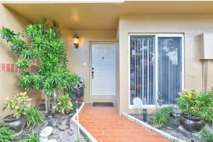 7903 NW 7th Ct, Plantation, FL 33324, Sold 10/28/20