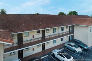 650 SE 9th Ct, Hialeah, FL 33010, Sold 11/12/20