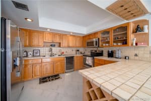 8705 SW 154th Cir Pl #3j, Miami, FL 33193, Sold 12/04/20