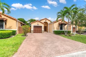 9943 NW 10 Terrace, Miami, FL 33172, Sold 11/24/20