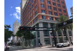 17 E Flagler St #219, Miami, FL 33131, Sold 06/10/21