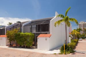 350 Grapetree Dr, Key Biscayne, FL 33149, Sold 02/17/21