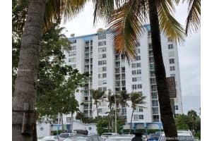 6450 Collins Ave, Miami, FL 33141, Sold 11/10/20
